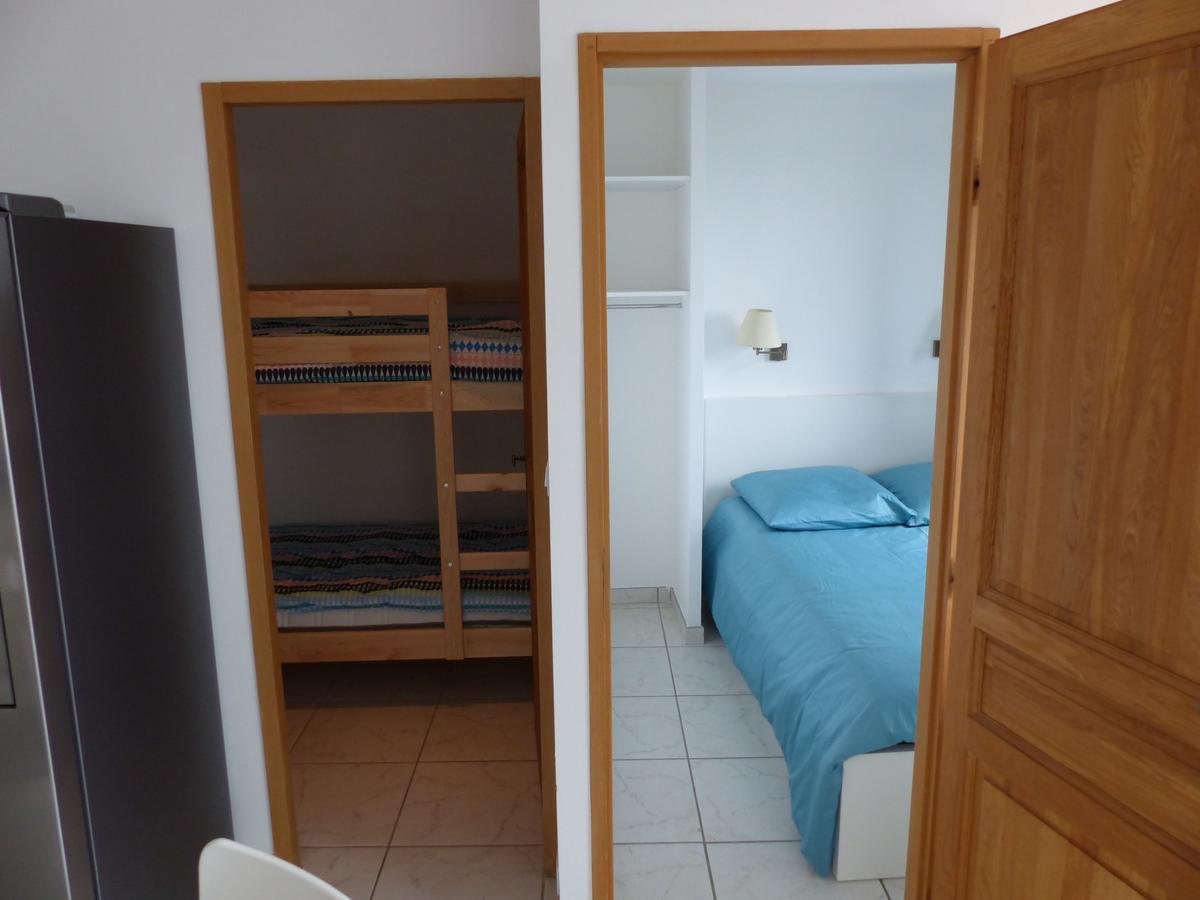 Appartement Face A La Mer La Croix-Valmer Exteriör bild