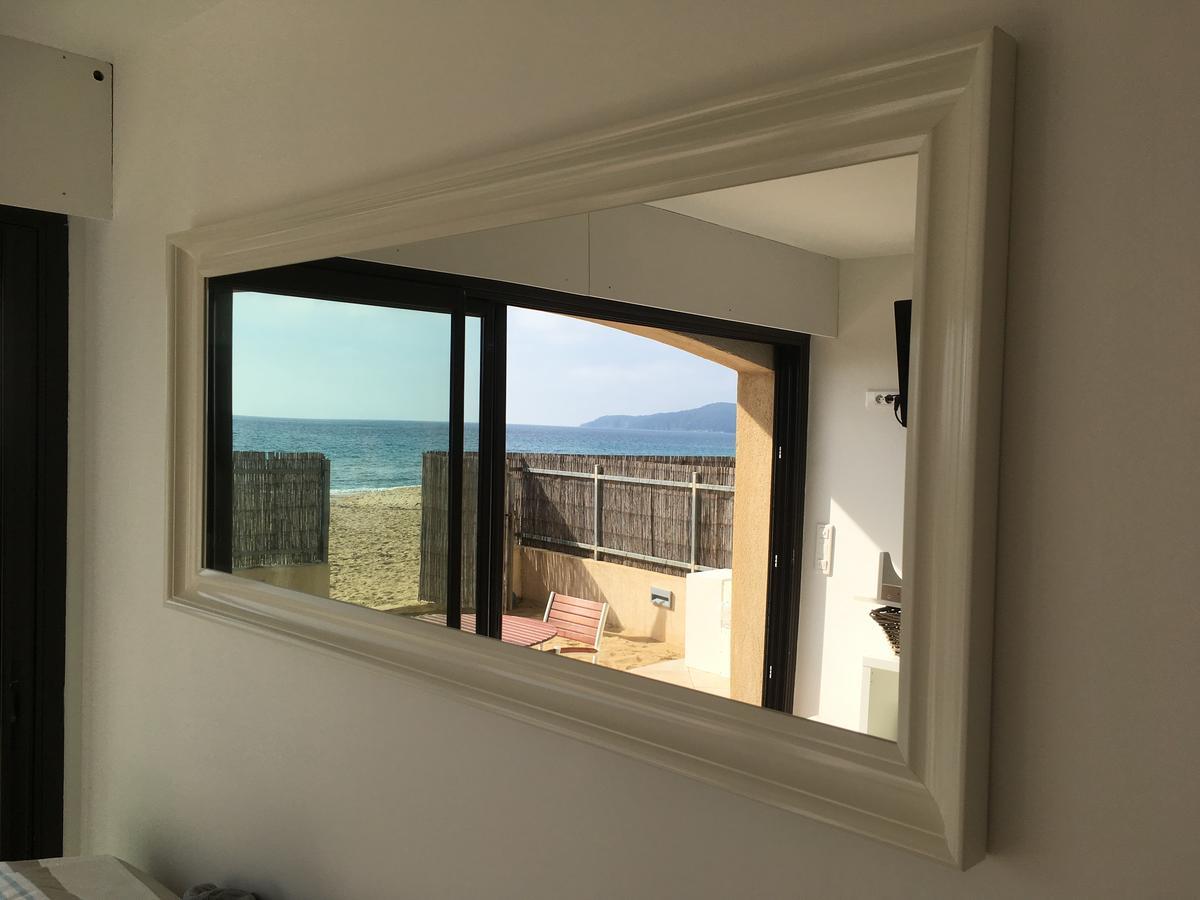Appartement Face A La Mer La Croix-Valmer Exteriör bild