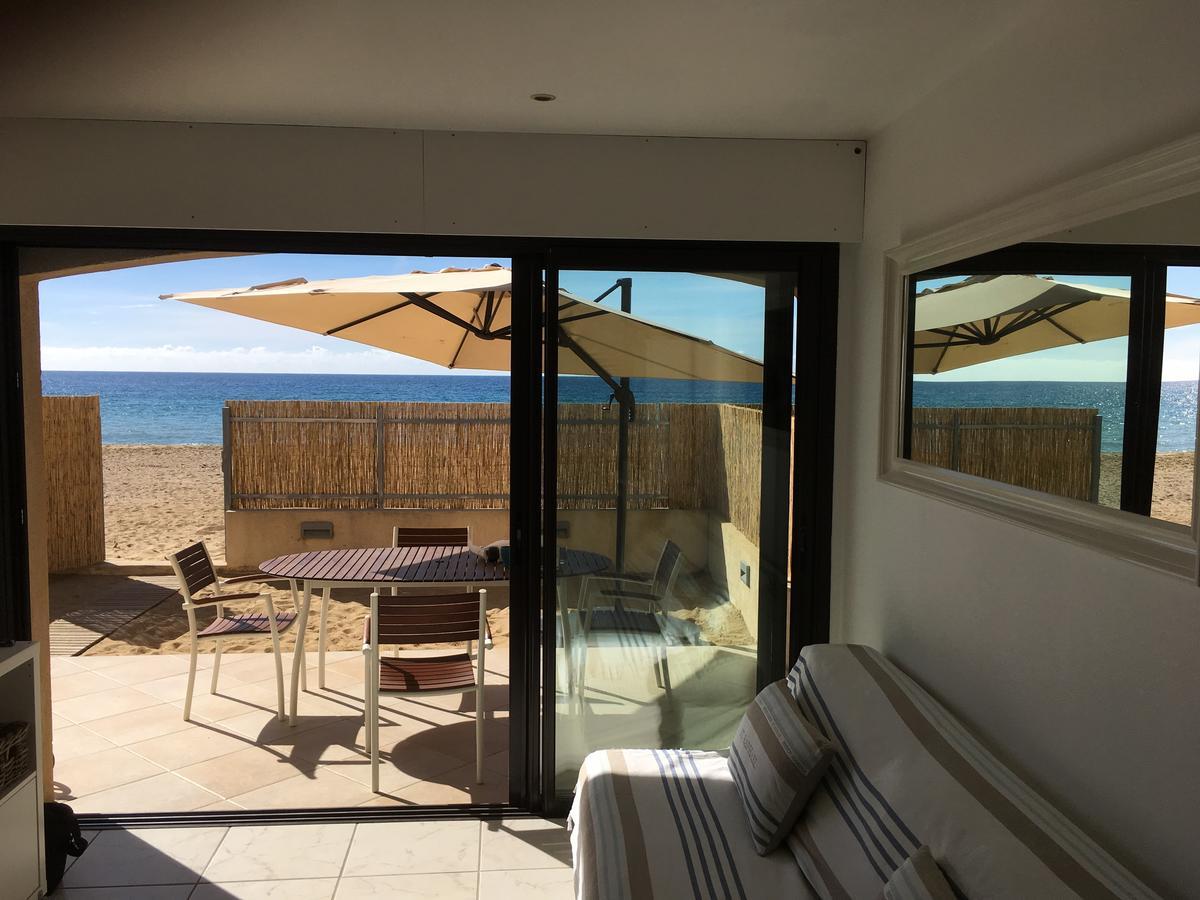 Appartement Face A La Mer La Croix-Valmer Exteriör bild
